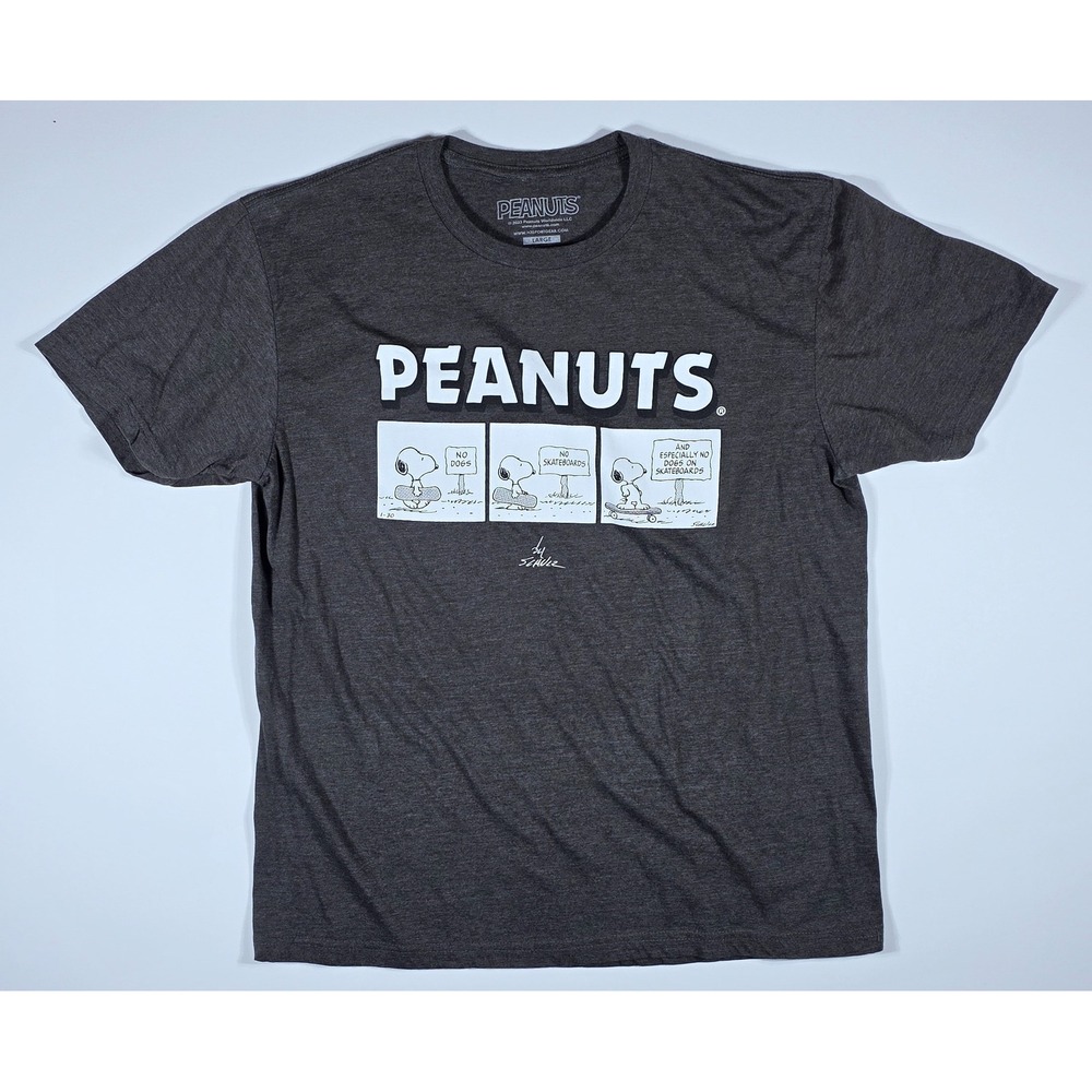 Peanuts Snoopy Skateboard Comic Strip Graphic T-Shirt Charcoal Grey Large
